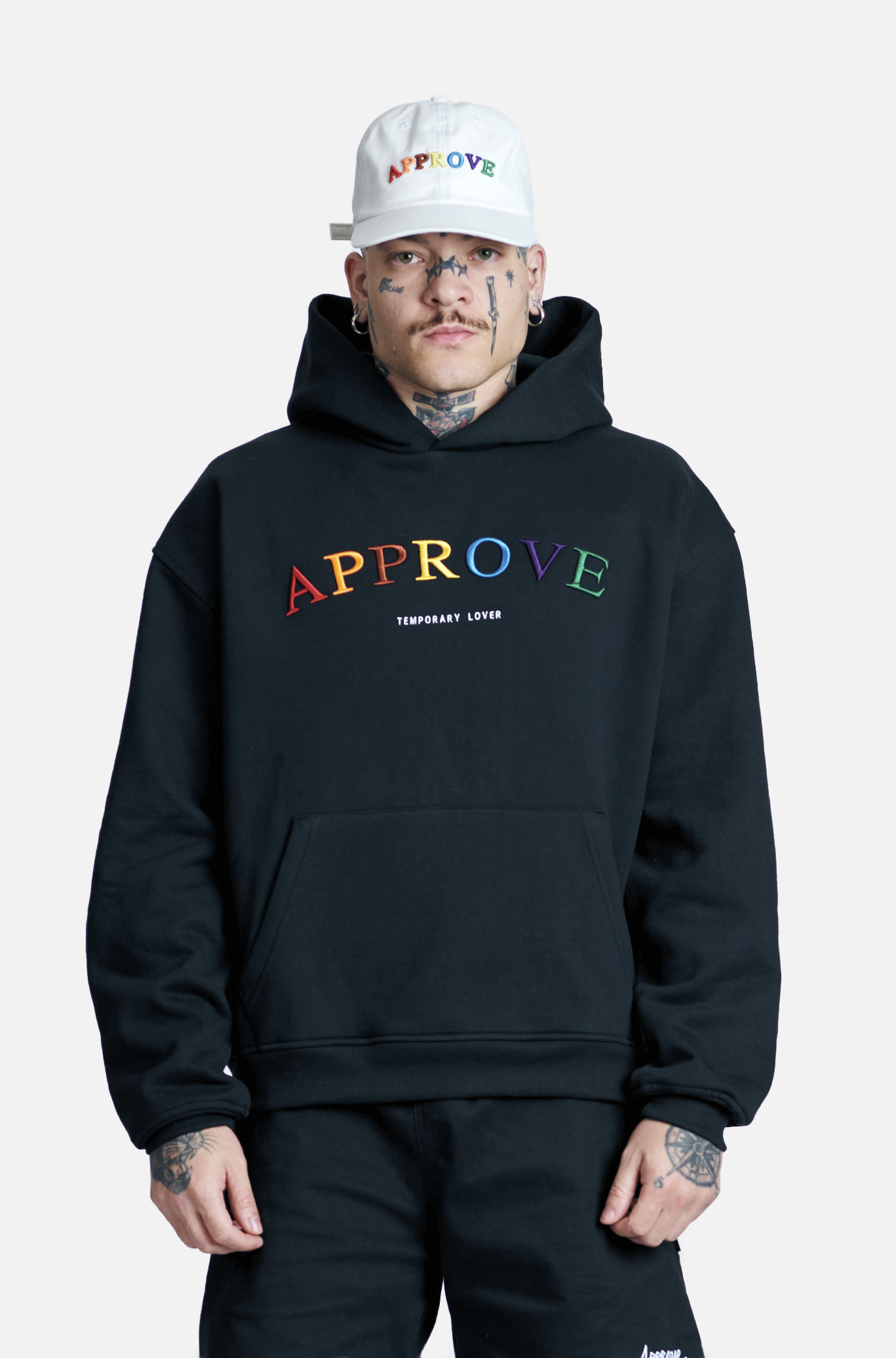 Moletom Oversized Approve New Rainbow Preto