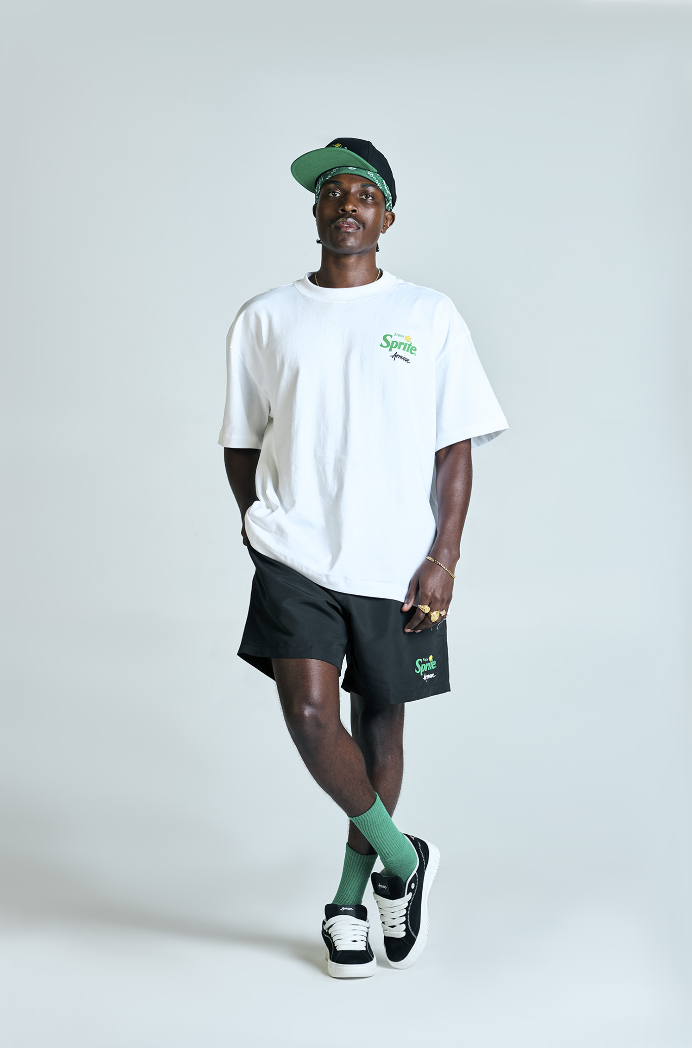 Camiseta Huge Approve x Sprite Bottles Off White