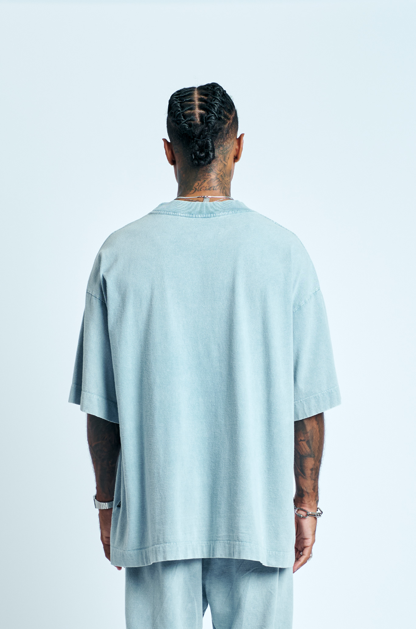 Camiseta Huge Approve Washed Azul Claro