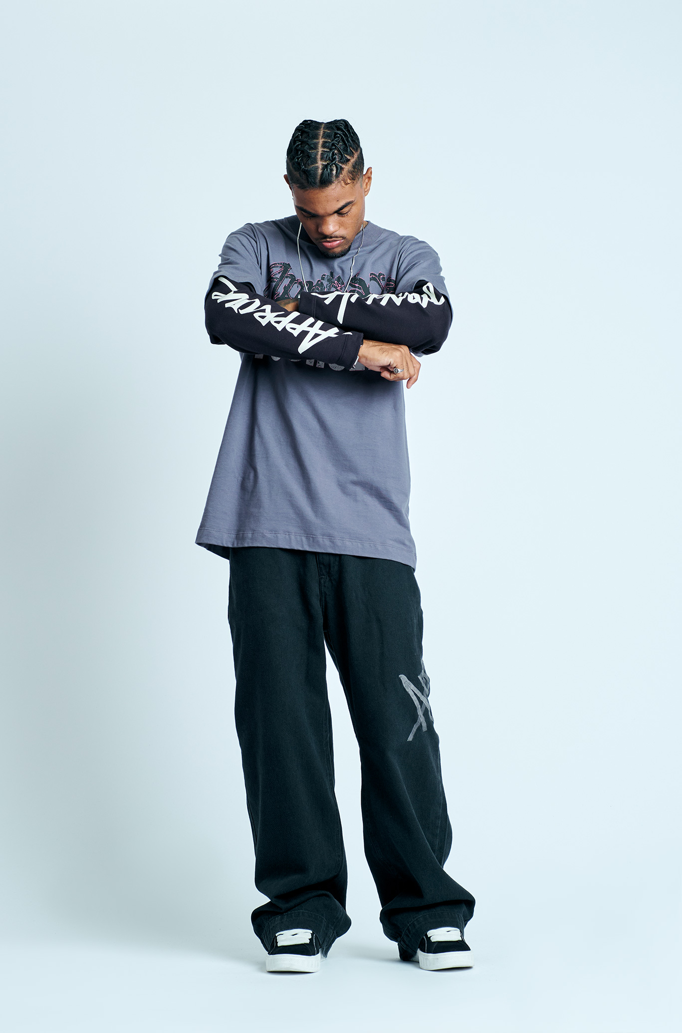 Camiseta Manga Longa Approve Gothic Cinza Chumbo